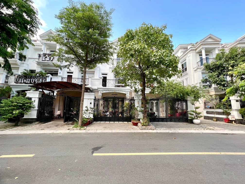 Biệt thự Cityland Garden Hills, mật độ xây dựng thấp, nhiều mảng xanh