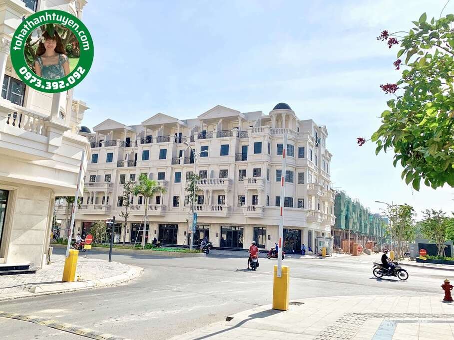 Nhà phố thương mại Cityland Park Hills