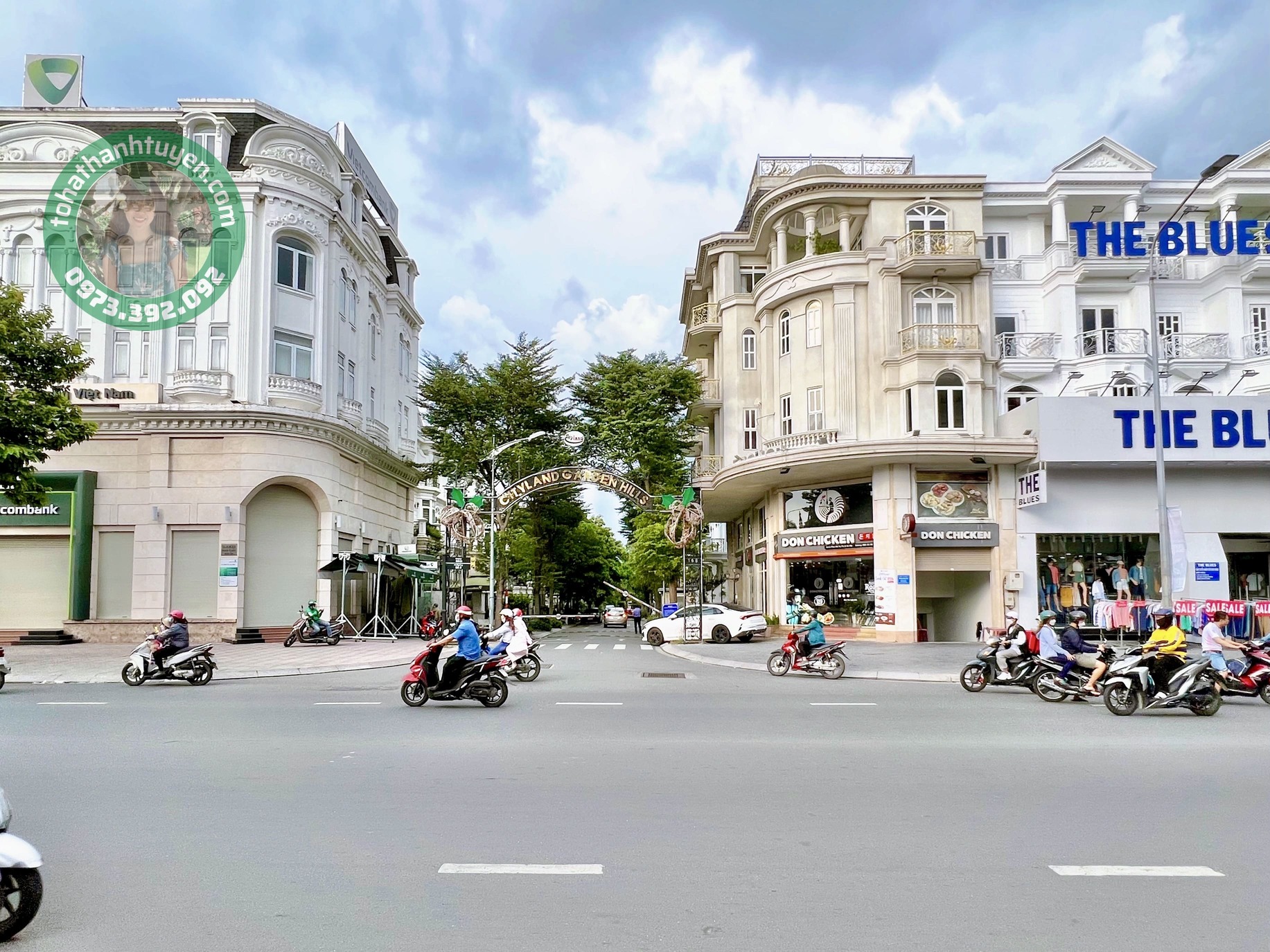 Cityland Garden Hills shophouse